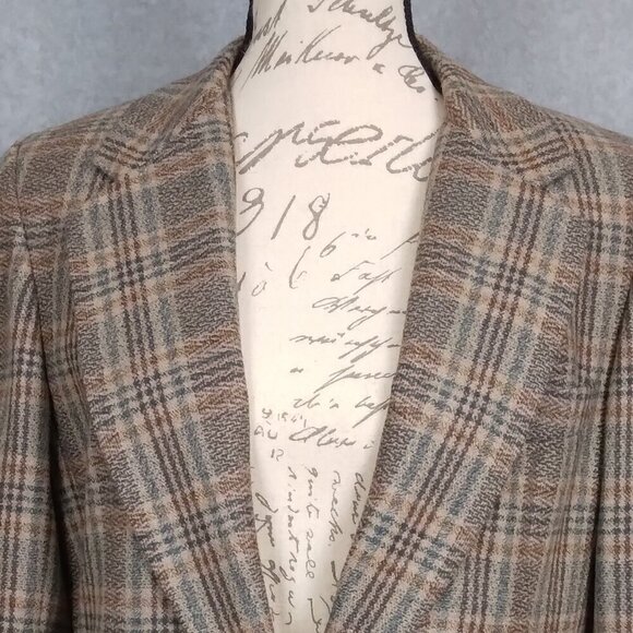 JH Collectibles | Vintage Plaid 100% Wool Blazer Lined Tan Blue | Size 10P - Picture 3 of 12